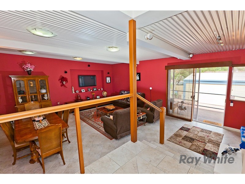 3 Rinaldo Crescent, Coolbellup WA 6163