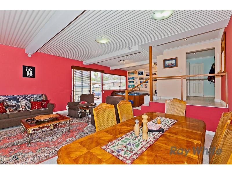 3 Rinaldo Crescent, Coolbellup WA 6163