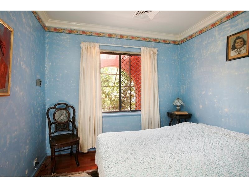 22 Cameron Way, Kardinya WA 6163