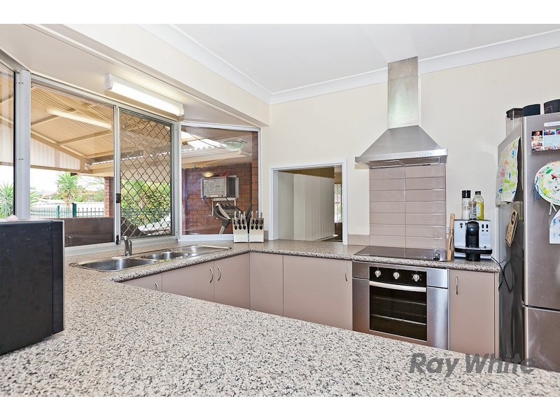 11 Passey Place, Kardinya WA 6163
