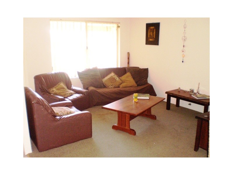 16 Devonian Gardens, Bibra Lake WA 6163