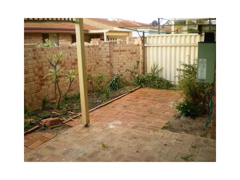 18/11 Petterson Avenue, Samson WA 6163
