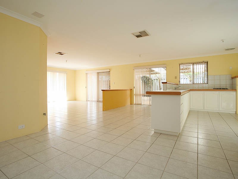 5 Luttrell Gardens, Beeliar WA 6164