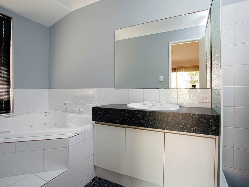 5 Luttrell Gardens, Beeliar WA 6164