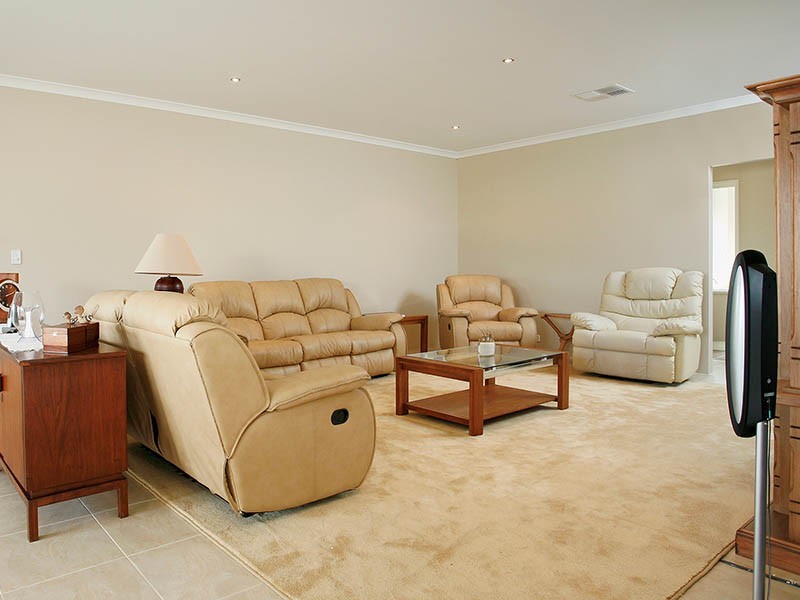 1 Lowell Terrace, Piara Waters WA 6112