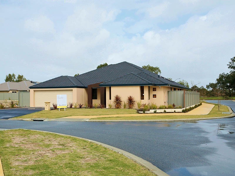 1 Lowell Terrace, Piara Waters WA 6112