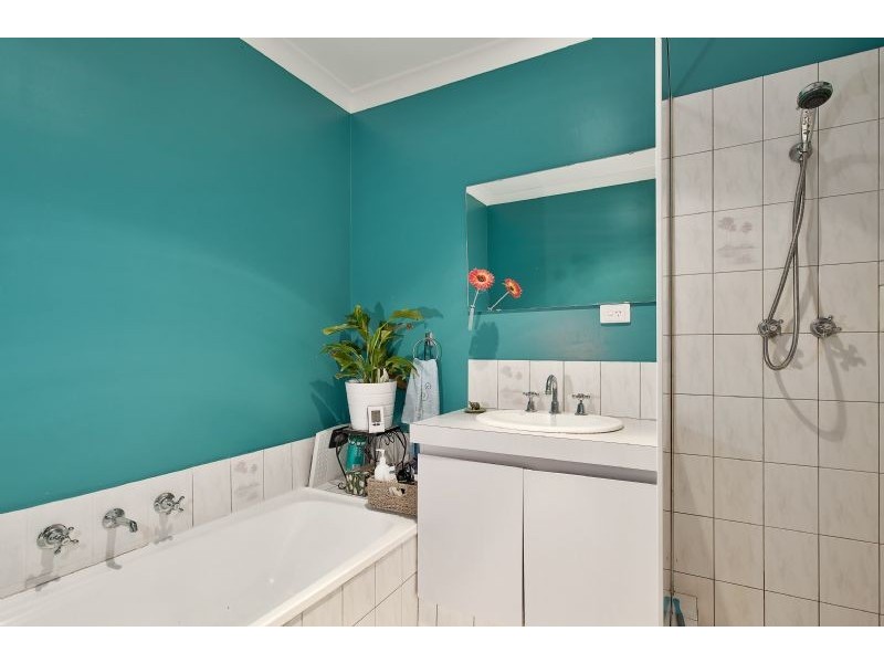 17/1-3 Stanbury Place, Kardinya WA 6163