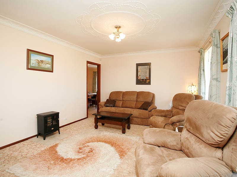 34 Moir Road, Kardinya WA 6163