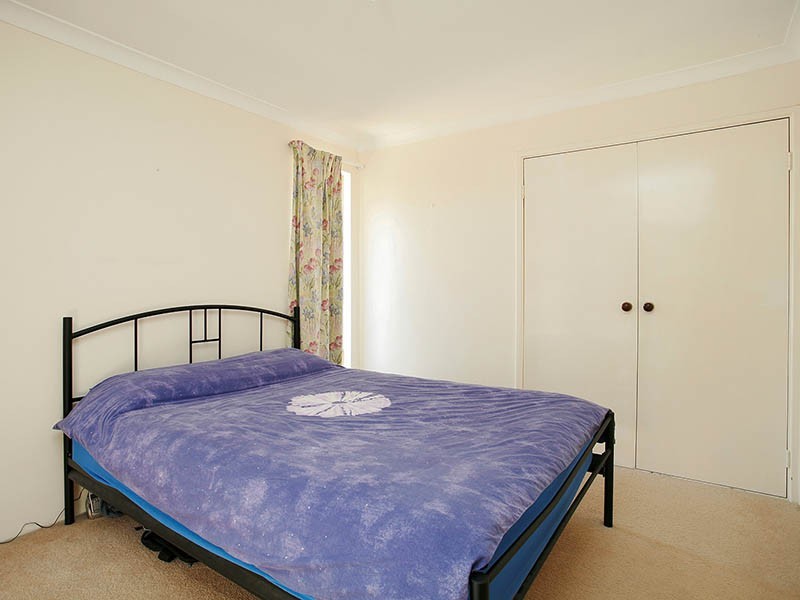 4/15 Moore Gardens, Kardinya WA 6163