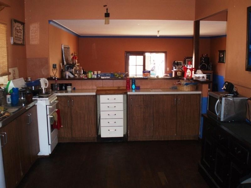 3 Stainer St, Willagee WA 6156