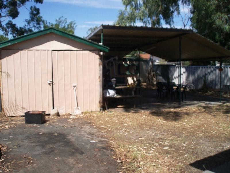 3 Stainer St, Willagee WA 6156