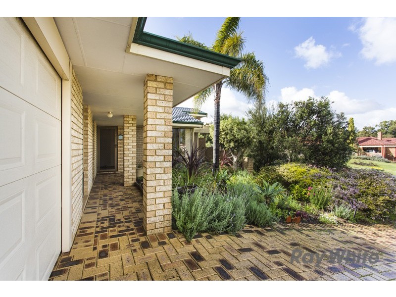 16a The Mews, Kardinya WA 6163