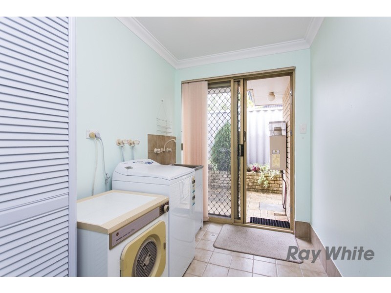 16a The Mews, Kardinya WA 6163