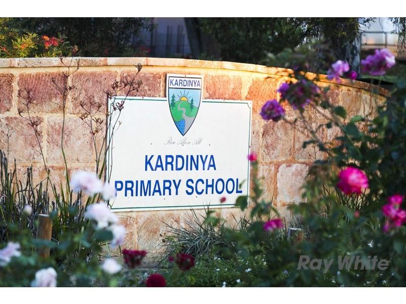 16a The Mews, Kardinya WA 6163