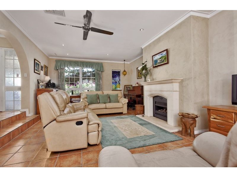 10 Nolan Way, Bateman WA 6150