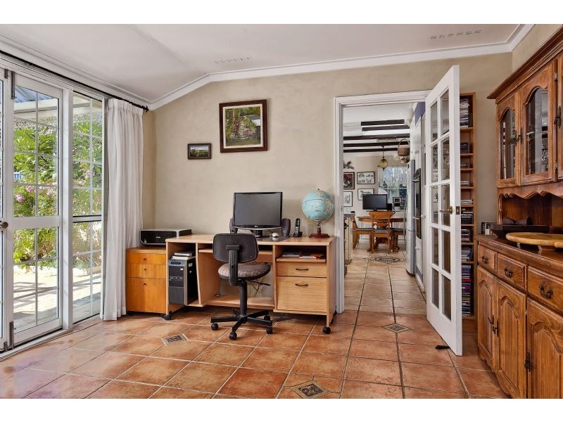10 Nolan Way, Bateman WA 6150