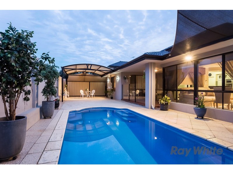 11 Noalimba Crescent, Bateman WA 6150