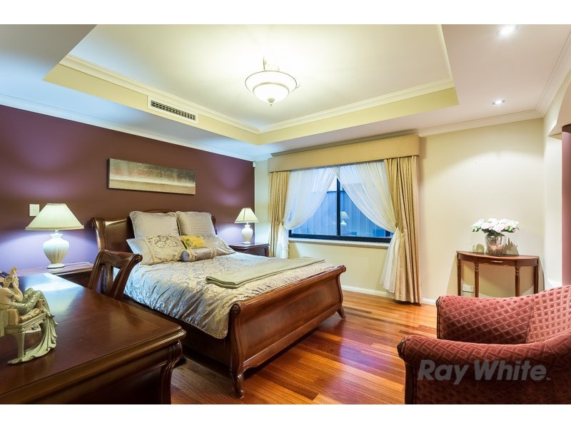 11 Noalimba Crescent, Bateman WA 6150