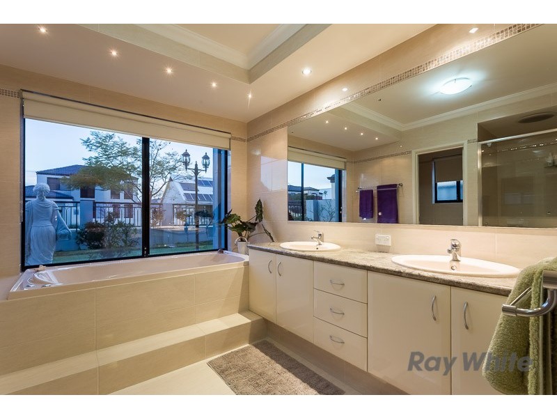 11 Noalimba Crescent, Bateman WA 6150