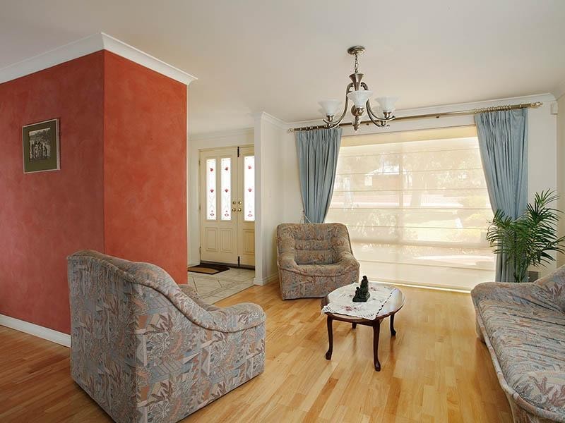 24 Blueridge Crest, Bibra Lake WA 6163