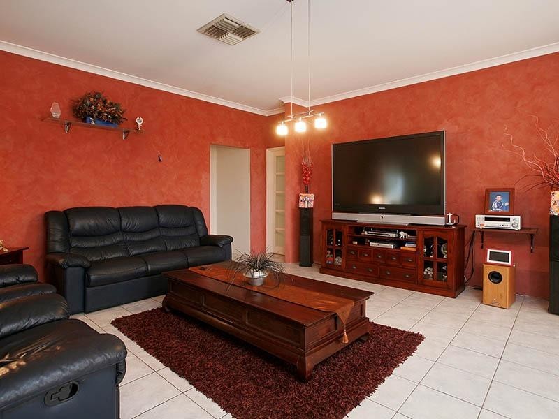 24 Blueridge Crest, Bibra Lake WA 6163