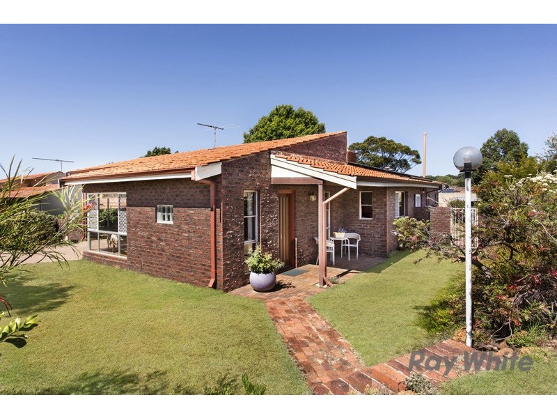 1 Aleppo Drive, Kardinya WA 6163