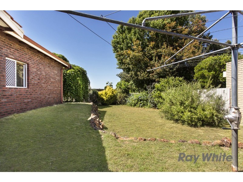 1 Aleppo Drive, Kardinya WA 6163