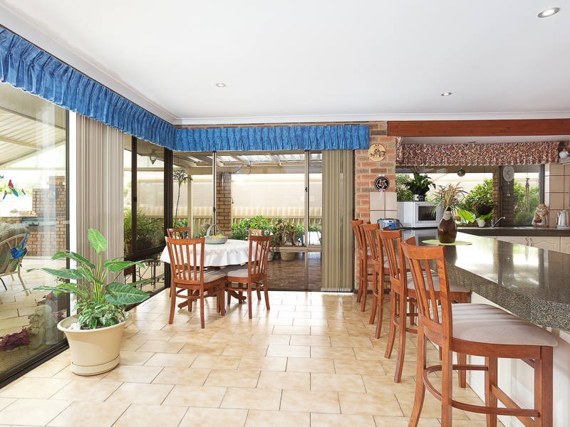 17 McBeth Way, Kardinya WA 6163