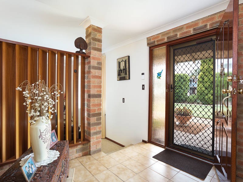 17 McBeth Way, Kardinya WA 6163