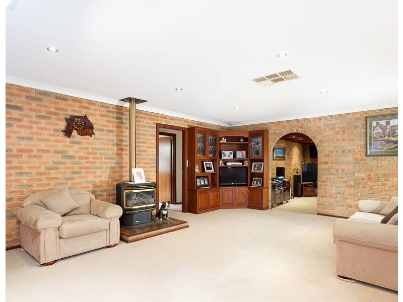 17 McBeth Way, Kardinya WA 6163