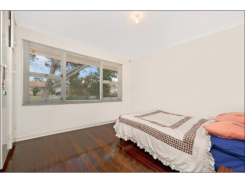 12 Escalus St, Coolbellup WA 6163