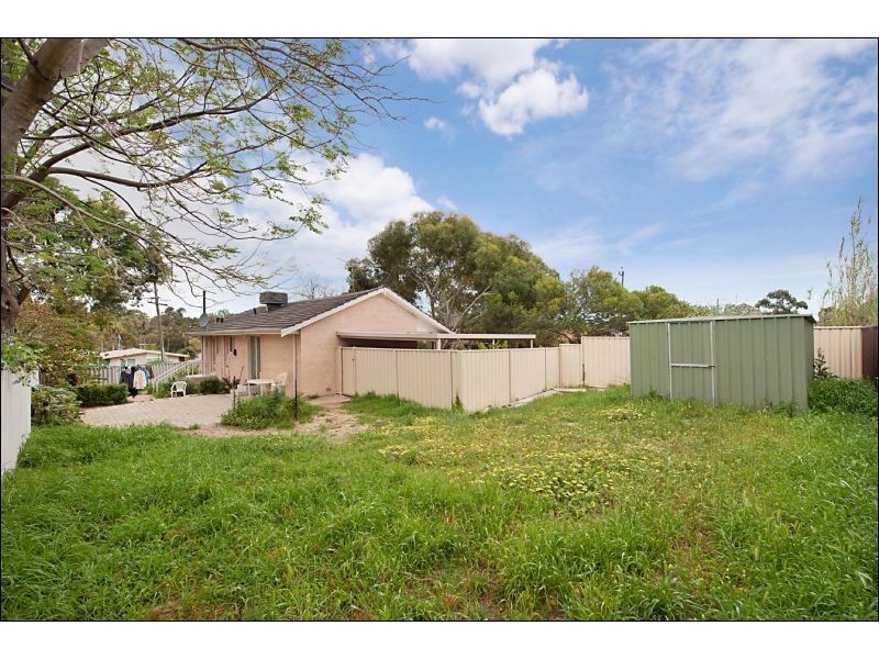 12 Escalus St, Coolbellup WA 6163