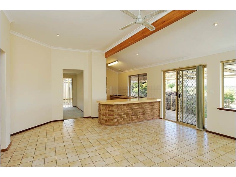 7 Coleridge Place, North Lake WA 6163