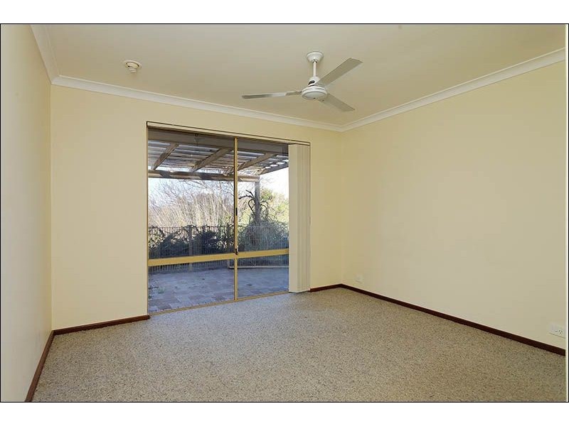 7 Coleridge Place, North Lake WA 6163