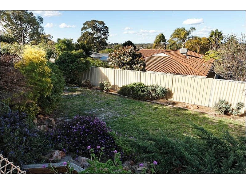 7 Coleridge Place, North Lake WA 6163