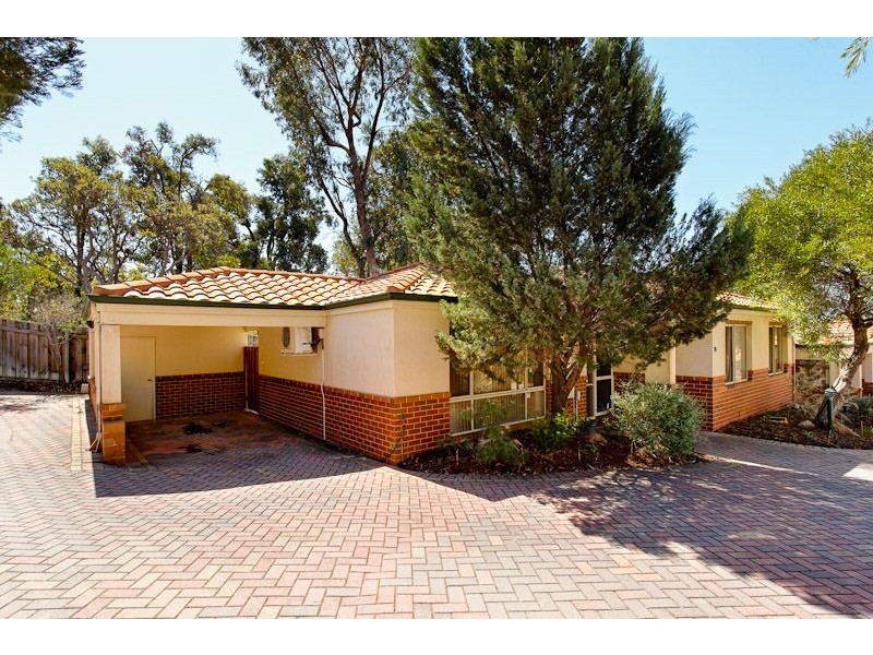 10/33 Paddington Ct, Bibra Lake WA 6163