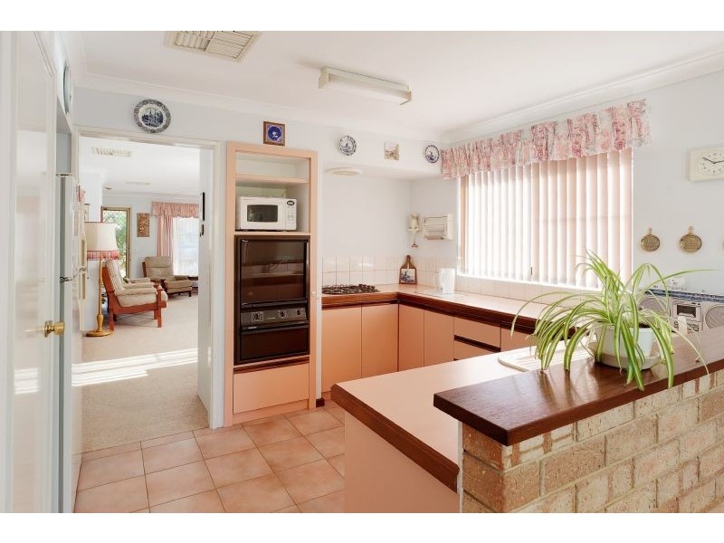 12a Prescott Drive, Murdoch WA 6150