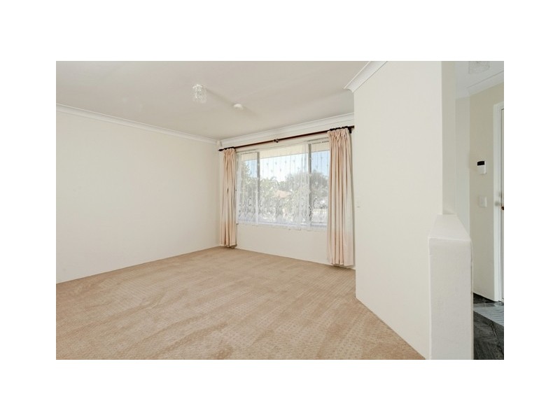 110 Meller Rd, Bibra Lake WA 6163