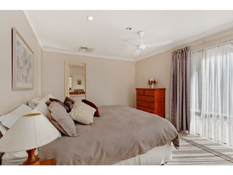 13 Silbert Circle, Winthrop WA 6150