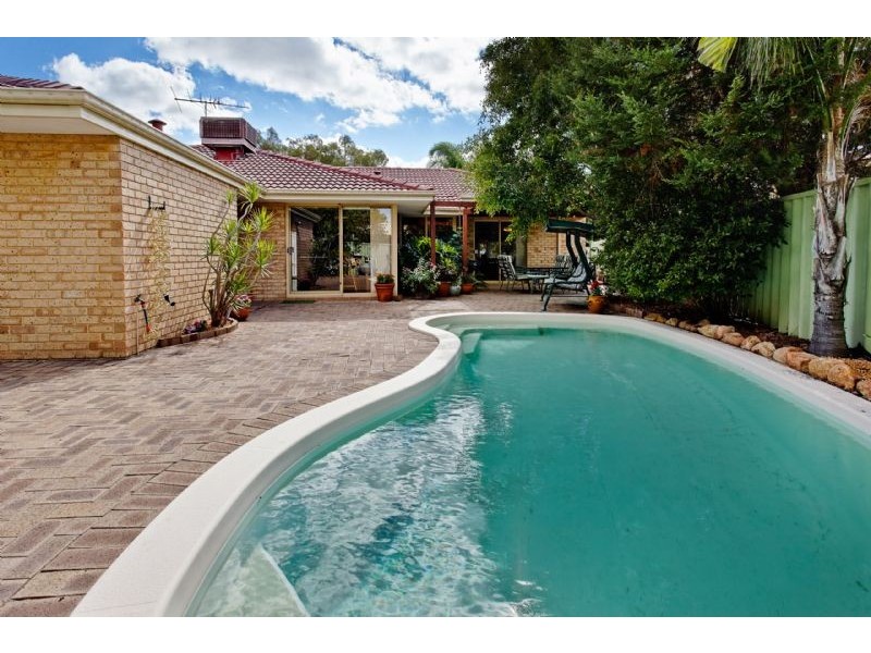 13 Silbert Circle, Winthrop WA 6150