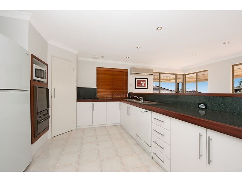 37 Riley Road, Kardinya WA 6163