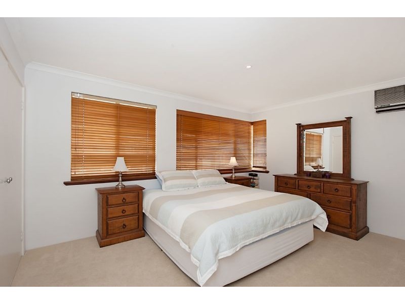 37 Riley Road, Kardinya WA 6163