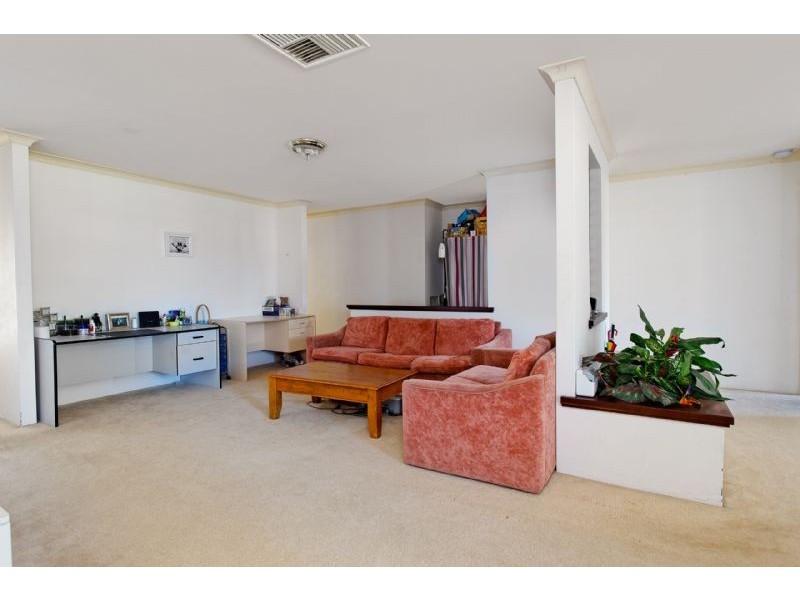 33 Chamberlain Circle, Bateman WA 6150