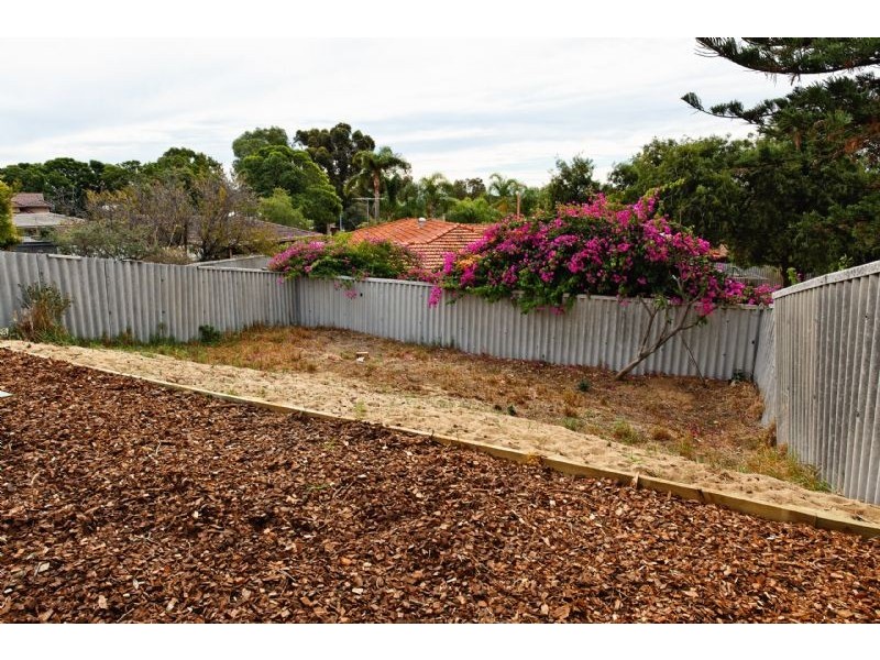 47 South St, Kardinya WA 6163