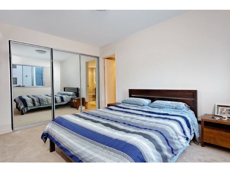 17/269 Hay St, East Perth WA 6004