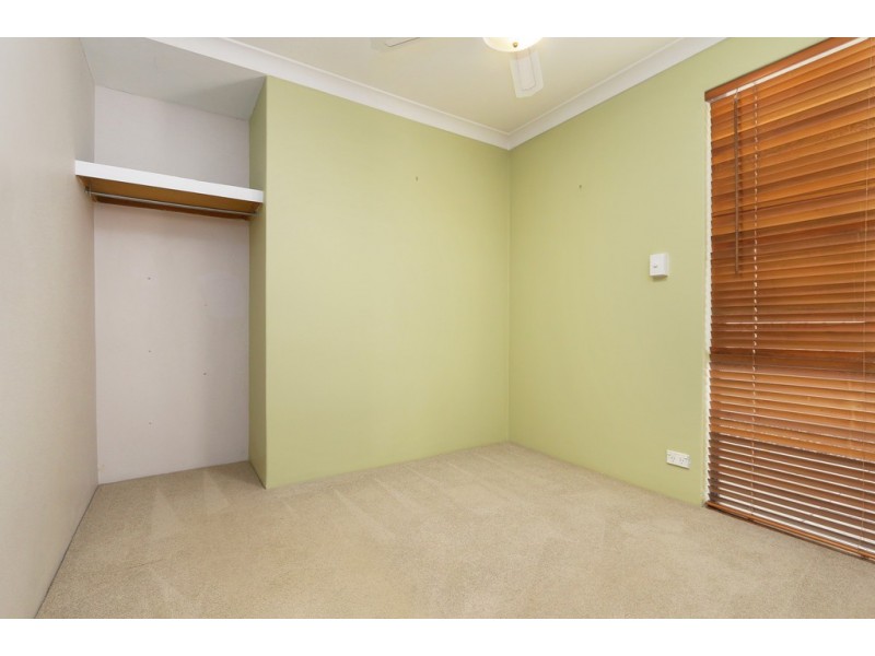 5 Alpin Court, Coolbellup WA 6163