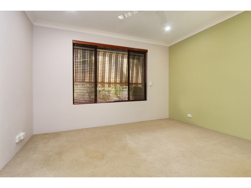 5 Alpin Court, Coolbellup WA 6163