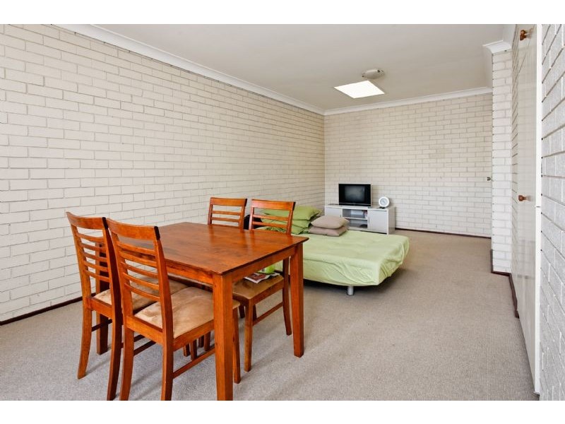 1C Windelya Road, Kardinya WA 6163