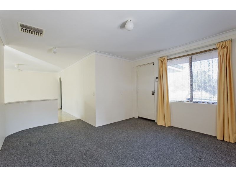 16 Eppalock Grove, South Lake WA 6164