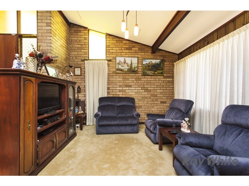 70 Davies Crescent, Kardinya WA 6163